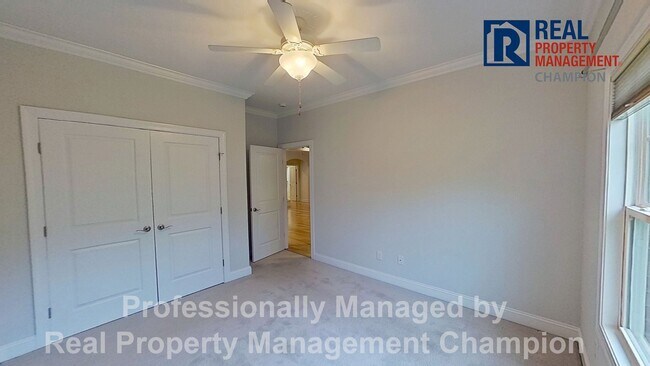 Building Photo - Custom 4BD/3BA Home with Hardwood Floors, Office, and Sunroom