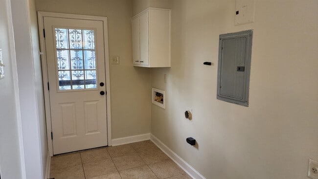 Building Photo - 5313 Boswell Ave