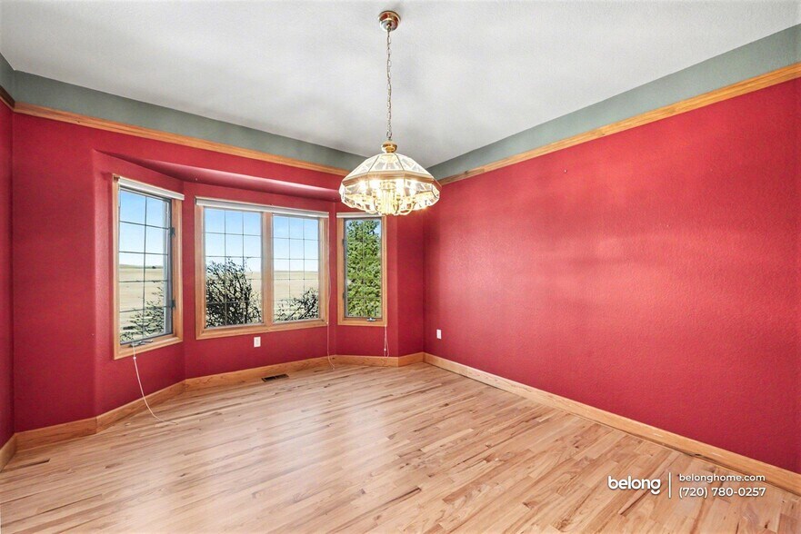 Building Photo - 1050 S Manila Rd