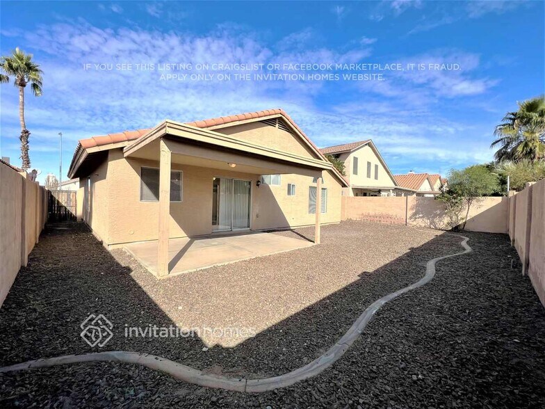 Building Photo - 11311 W Alice Ave