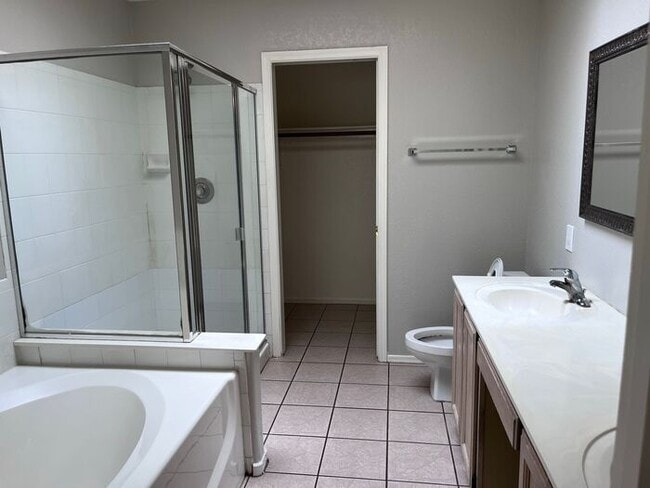 Building Photo - Coming Soon- 3 Bed/ 2Bath Single Level Hom...