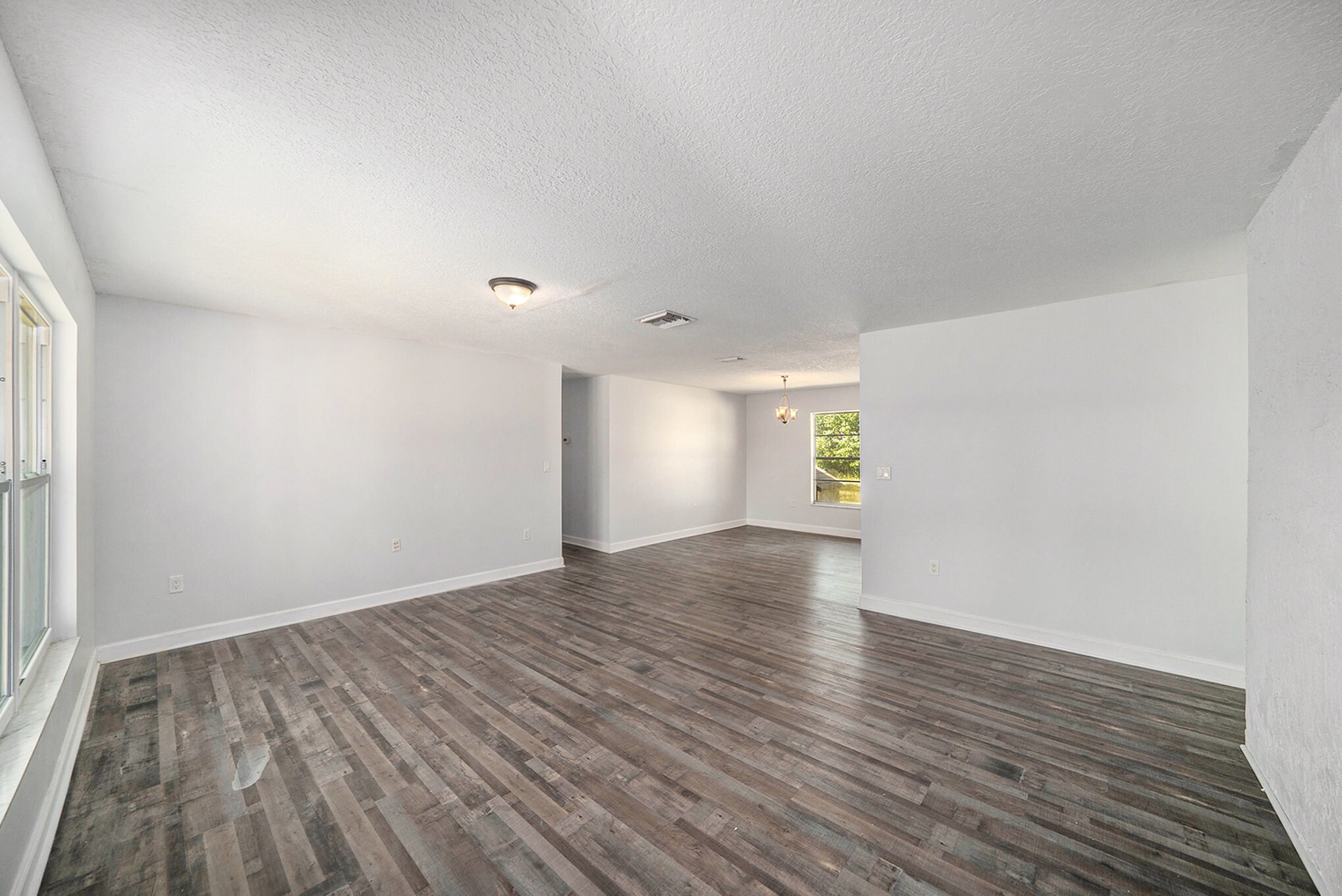 Building Photo - 1804 Orange Hill Dr