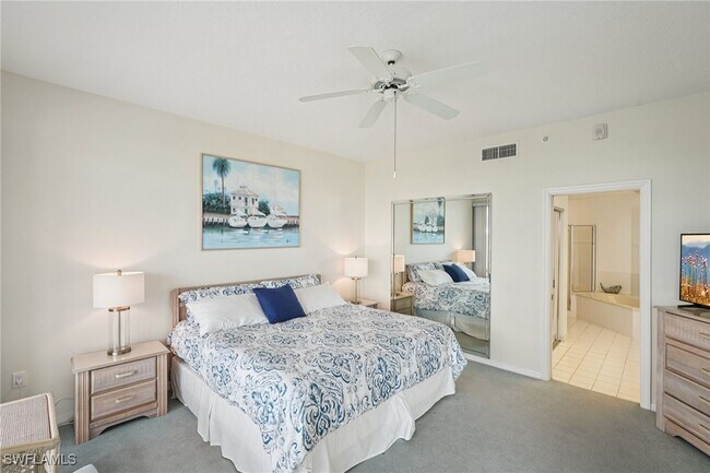 Building Photo - 260 Barefoot Beach Blvd