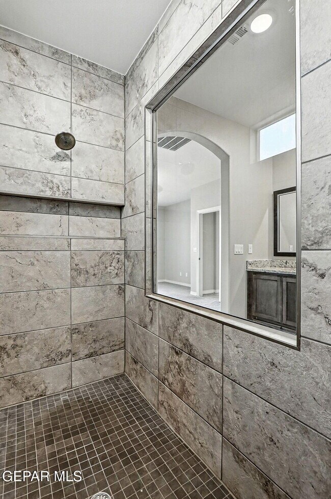 Building Photo - 12360 Desert Path Ct