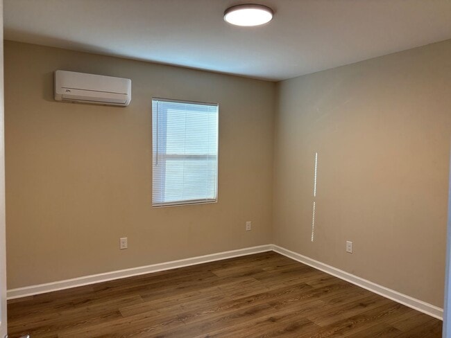 Building Photo - NEWLY RENOVATED 2 BED, 1 BATH HOME IN ASHEBORO, LAWN CARE INCLUDED!