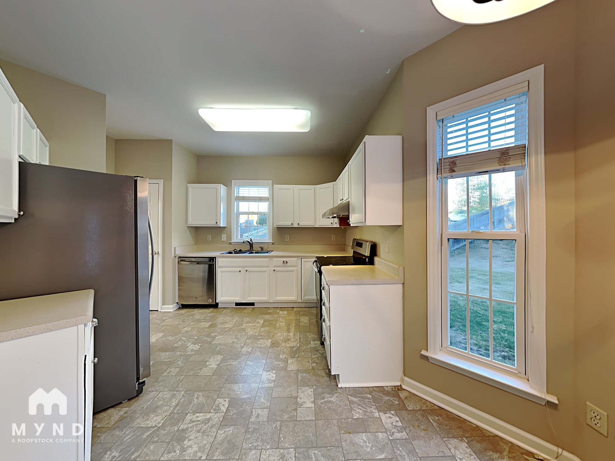 Building Photo - 2509 Kentford Ct