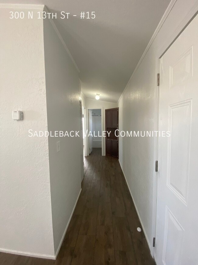 Building Photo - 300 N 13th St