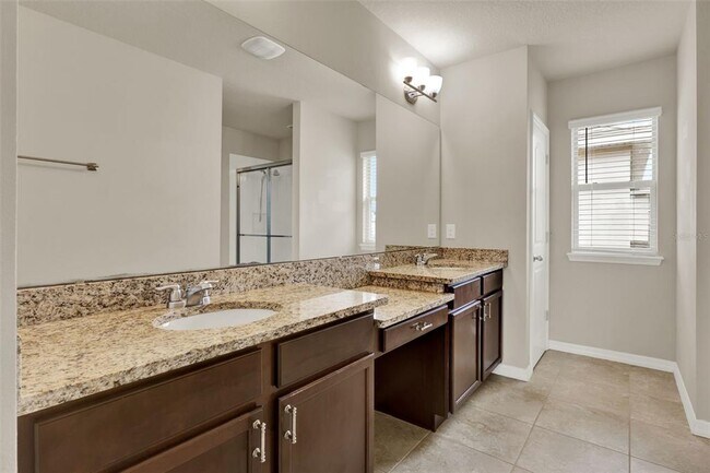 Building Photo - 10649 Atwater Bay Dr