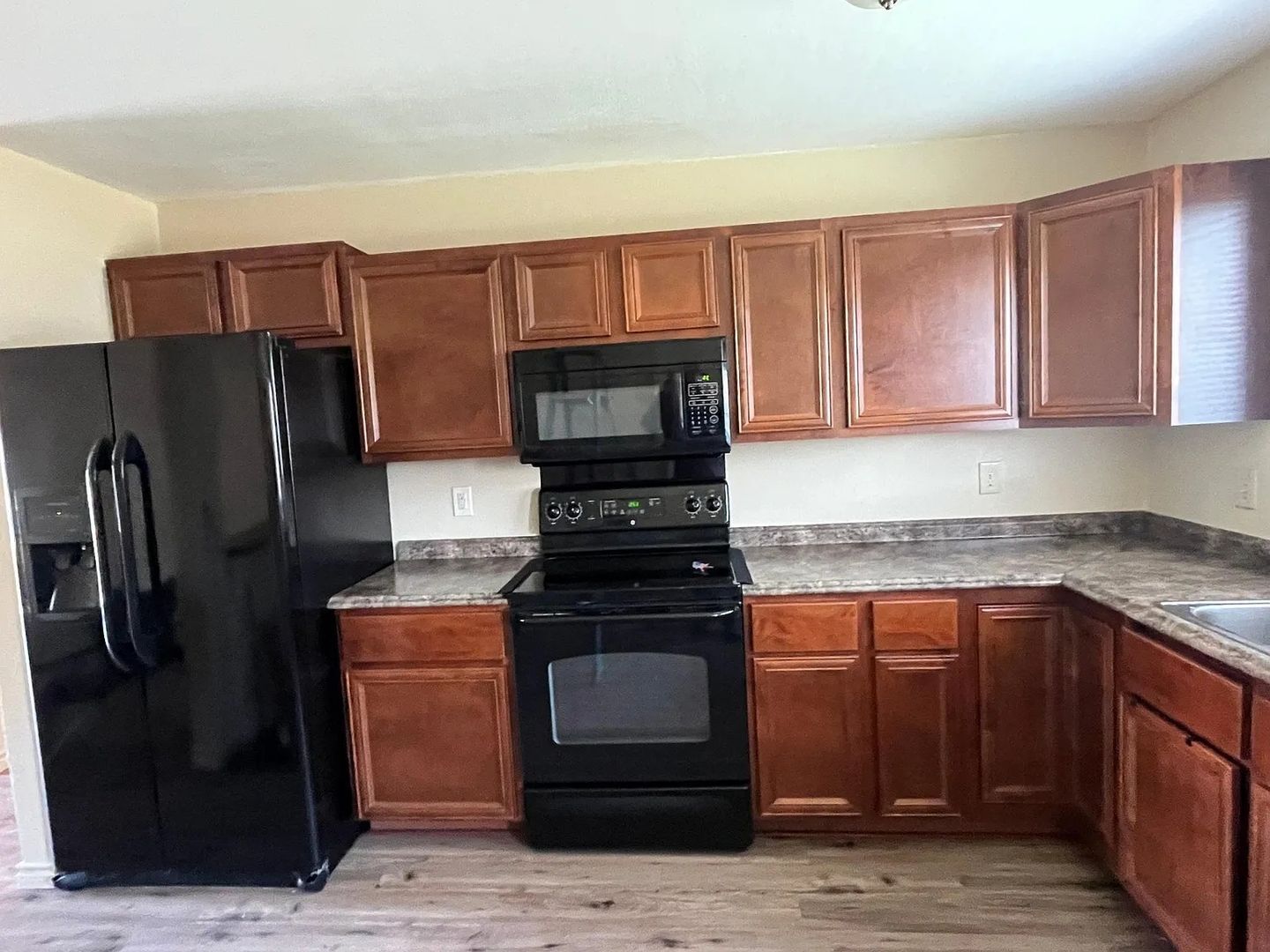 Building Photo - 11414 Cedar Corral Dr