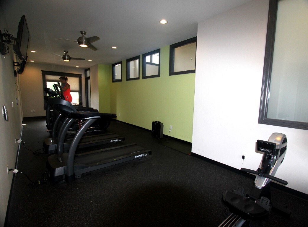 Cardio room - 1942 Oxford Ln