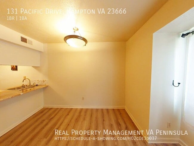 Building Photo - 131 Pacific Dr
