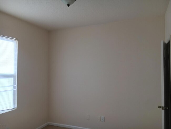 Building Photo - 4314 Canby Dr