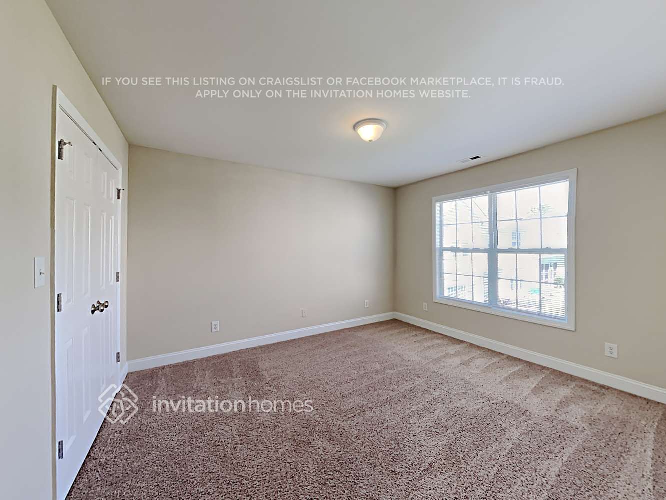 Building Photo - 1410 Nicklaus Dr