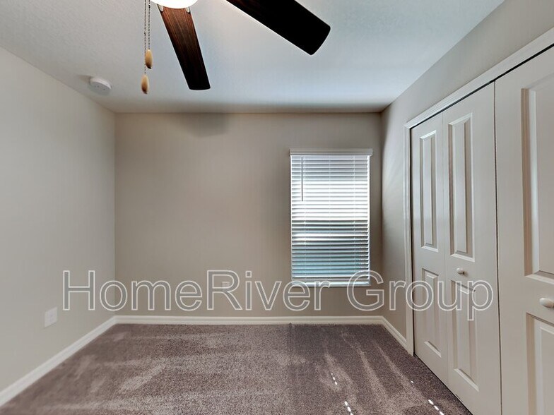 Building Photo - 10326 Scarlet Skimmer Dr
