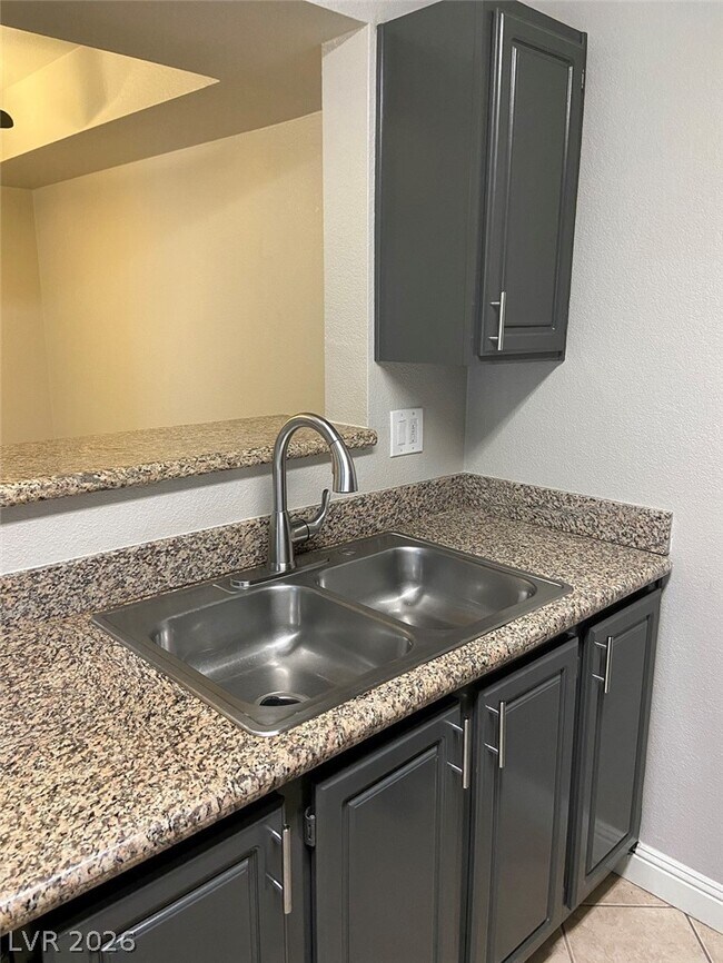 Building Photo - 5055 W Hacienda Ave