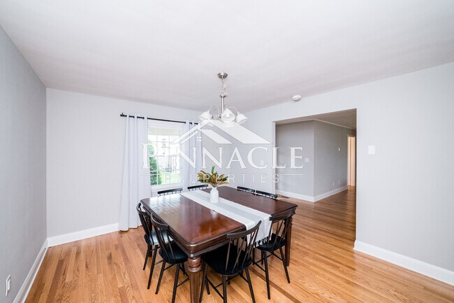 Dining Room - 126 Tomahawk Industrial Park
