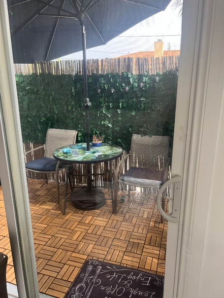 Building Photo - 5760 Riley St