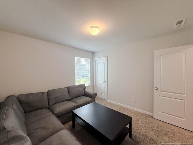Building Photo - 127 Arlington Dr