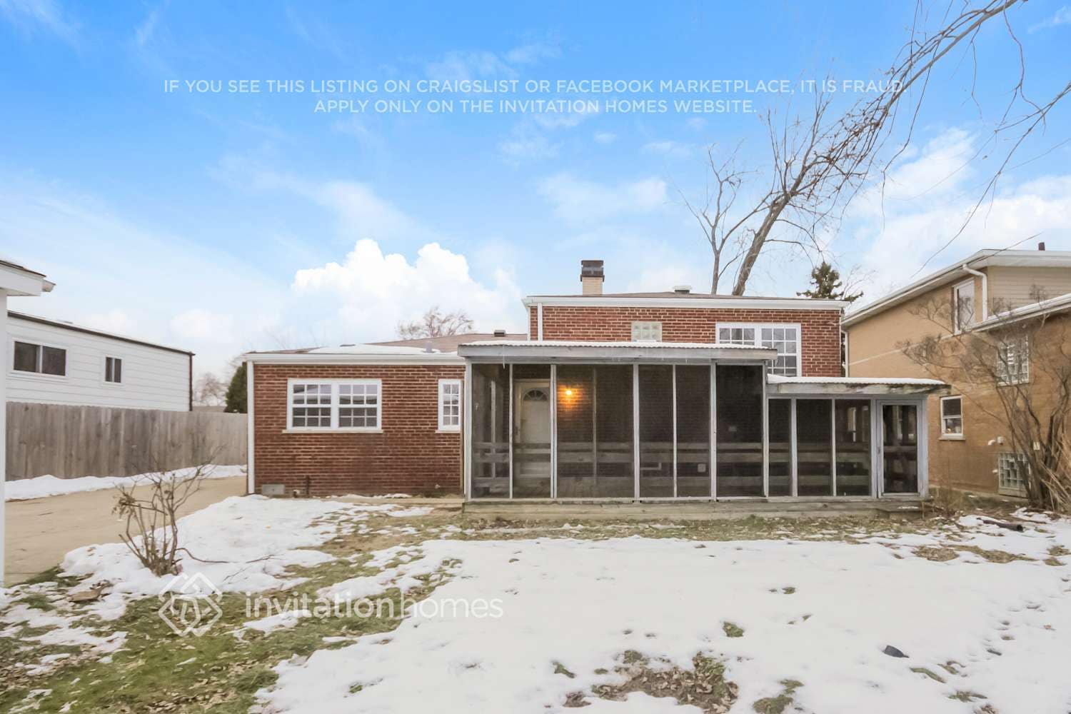 Building Photo - 129 E Central Ave