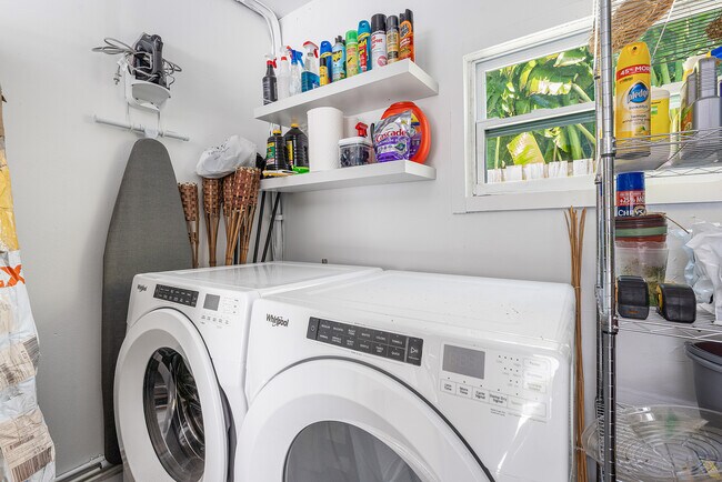 Building Photo - 3511 Washington Rd