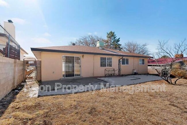 Building Photo - 12241 Woodland Ave NE