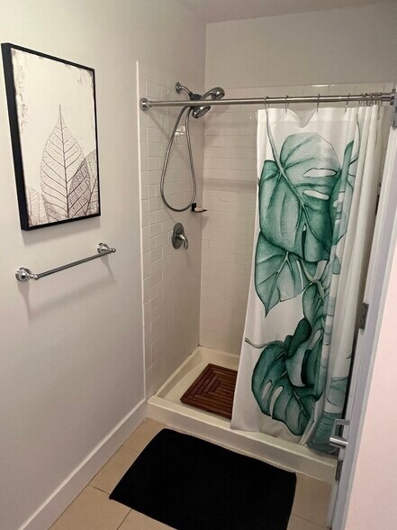 Building Photo - 4 Powder Mill Sq