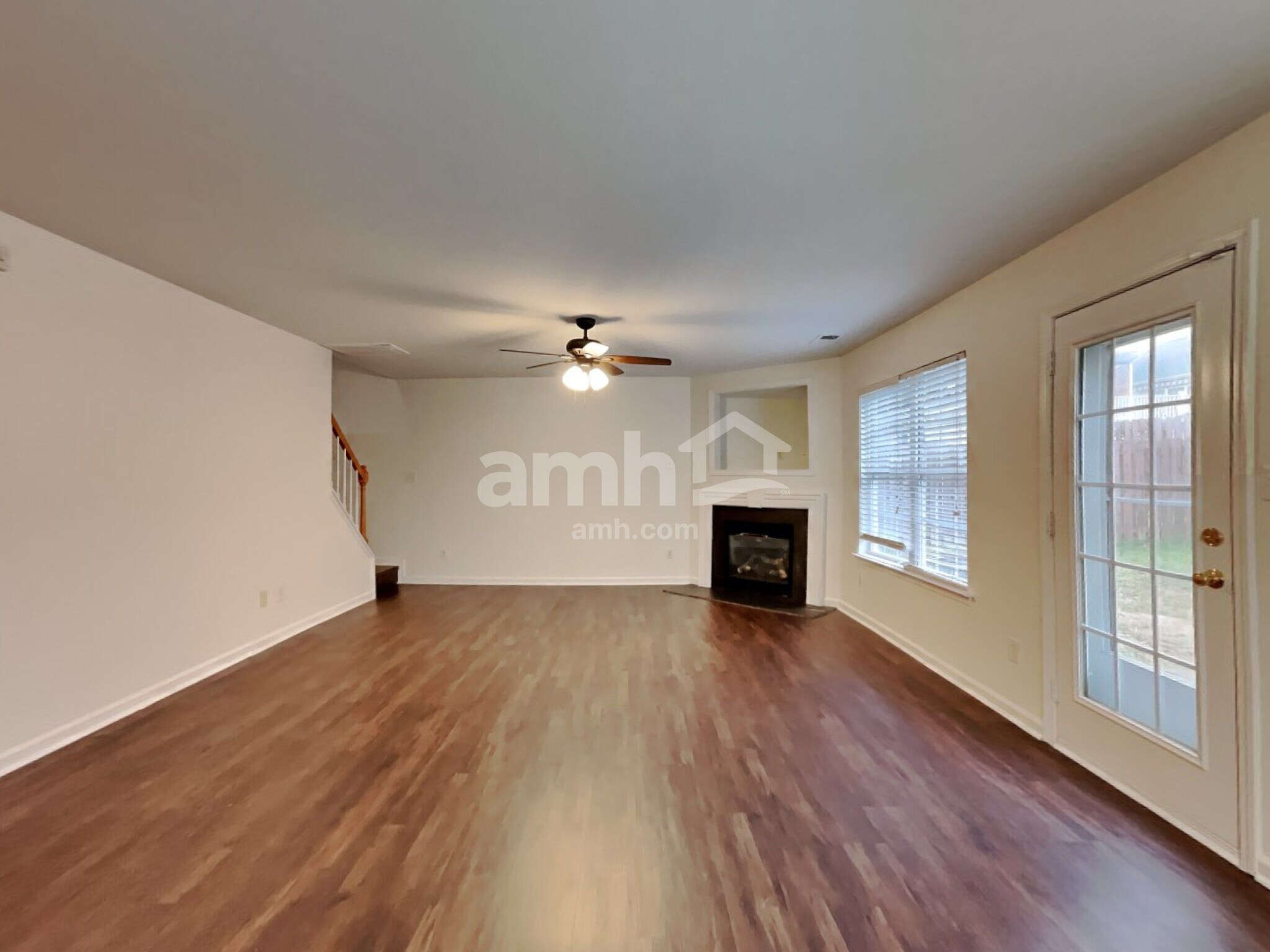 Building Photo - 126 Elrosa Rd