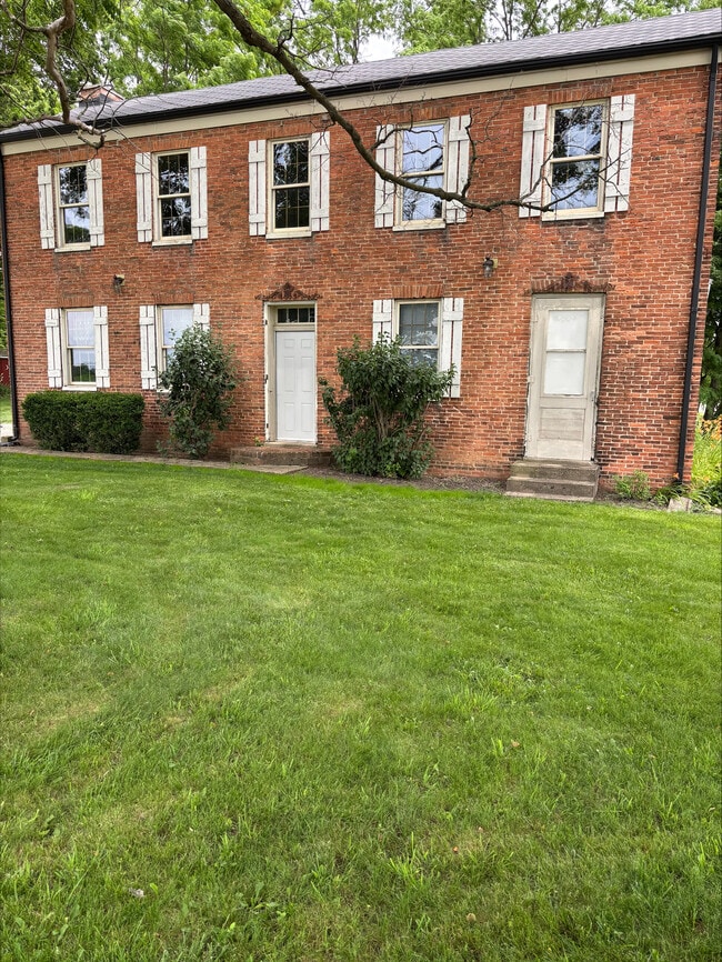 Building Photo - 10516 Marquart Rd