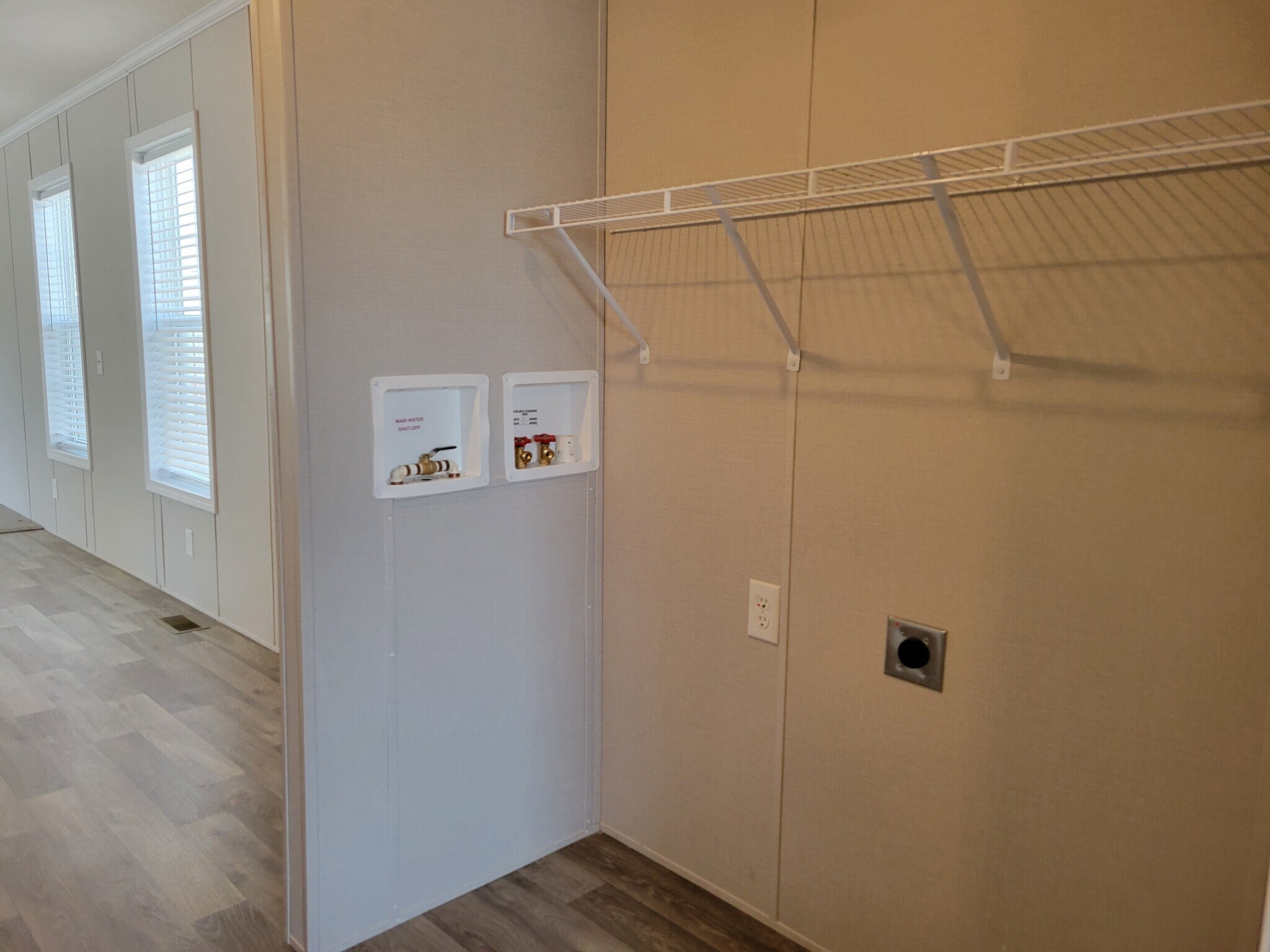 Building Photo - 38019 Pardo Dr