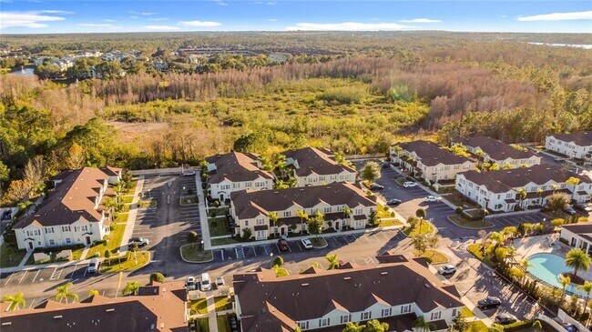 Building Photo - 8986 Shine Dr