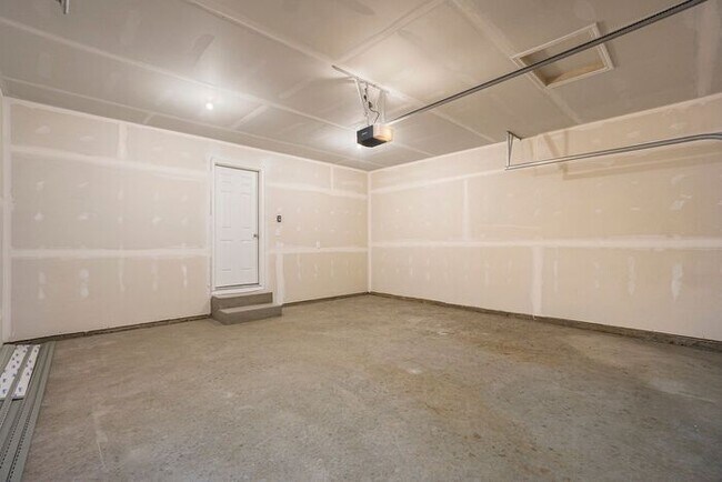 Building Photo - 1724 Harper Grove Ln