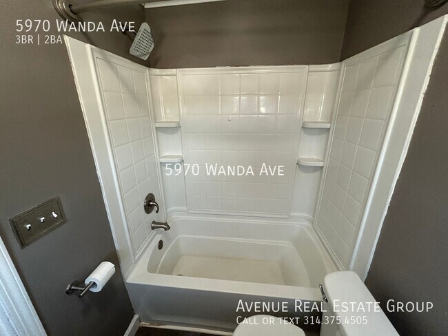 Building Photo - 5970 Wanda Ave