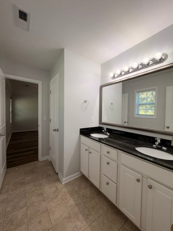 Building Photo - 317 Blythe Creek Dr