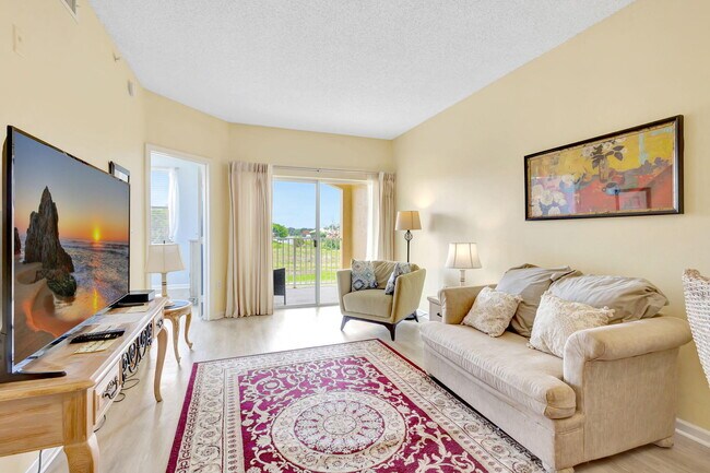 Building Photo - 2060 Greenview Shores Blvd