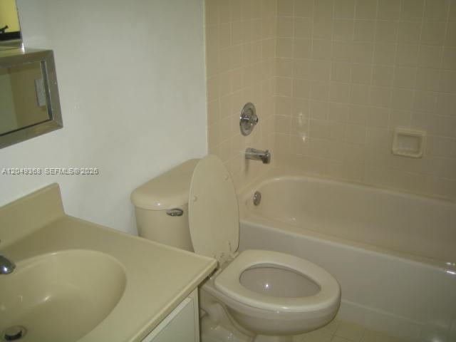 Building Photo - 9022 SW 123rd Ct