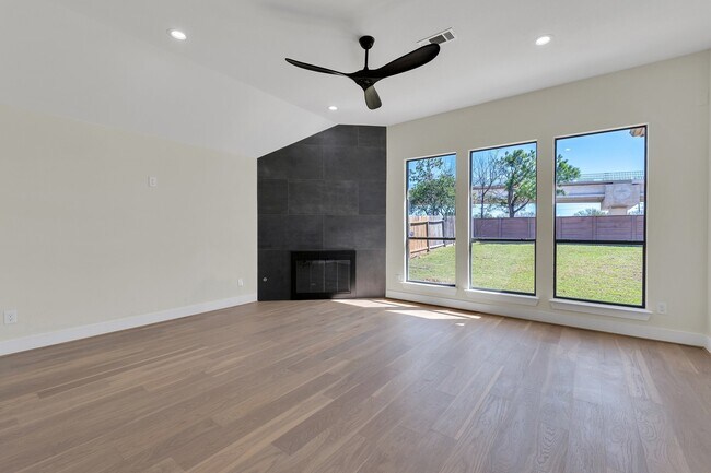 Building Photo - 23135 Tranquil Spring Ln