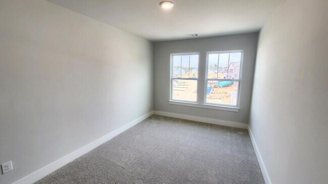 Building Photo - 132 Marston Ln