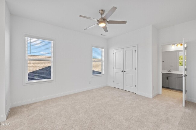 Building Photo - 115 Swain St