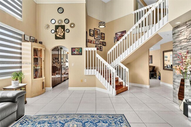 Building Photo - 16408 Sapphire Pl