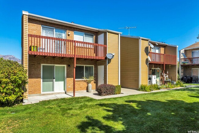 Building Photo - AWESOME GROUND FLOOR CONDO IN OREM