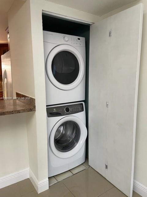 Building Photo - 5631 W 28th Ave