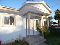 Building Photo - 4772/4776/4782 Sunnyview Rd NE Salem, OR 97305