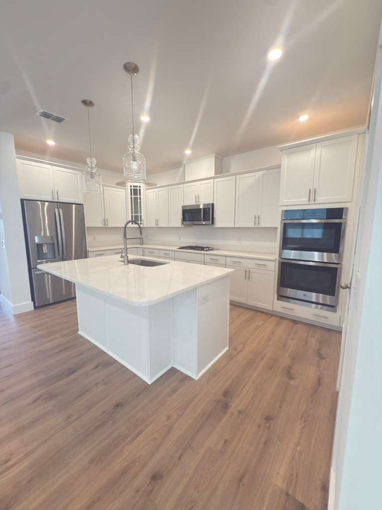 Building Photo - 25 Mainland Lakes Dr