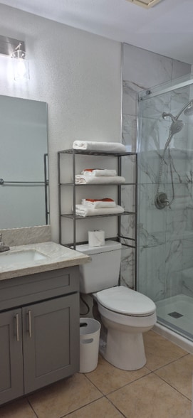 Building Photo - 4955 Hanawai St