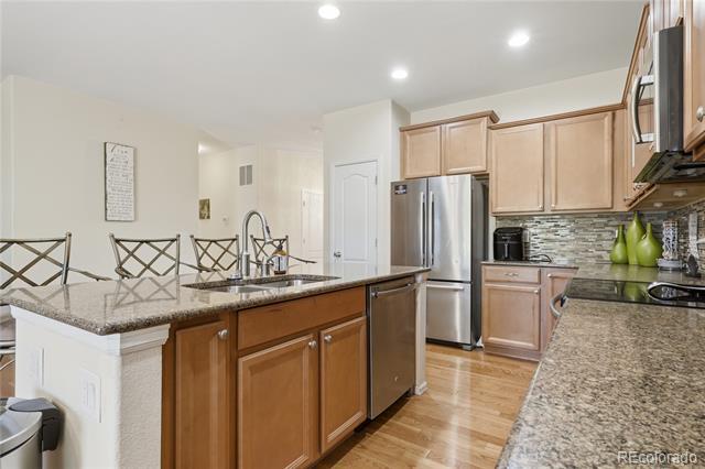 Building Photo - 25715 E 1st Ave