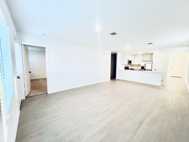 Building Photo - 1359 Diamond Carnation Dr