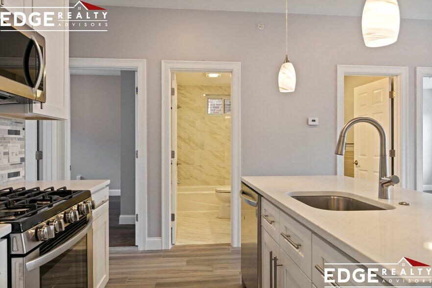 Building Photo - 96 Sutherland Rd