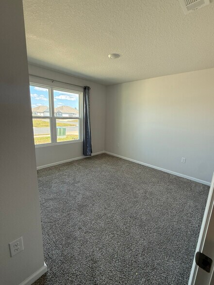 Building Photo - 904 Sandbar Loop