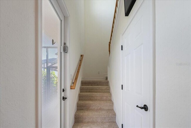Building Photo - 5553 Mulligan Way