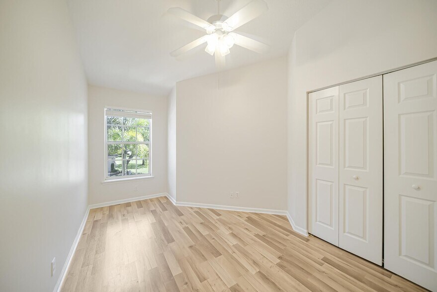 Building Photo - 9755 Porta Leona Ln
